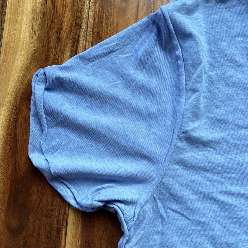 We the Free Short Sleeved Tee Shirt With Single Pocket in Frozen Violet M NWT - Picture 4 of 12
